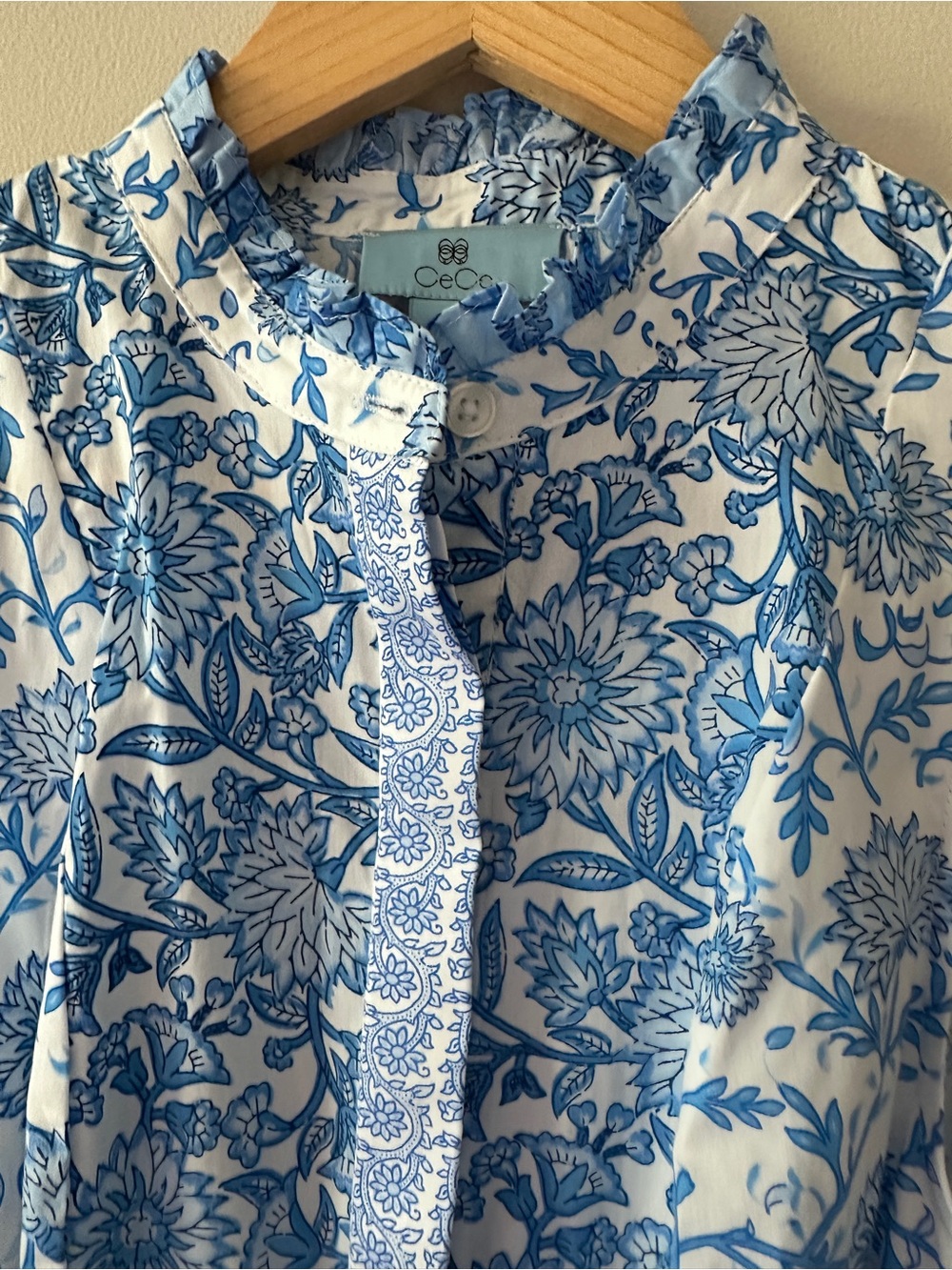CeCe Blue and White Floral Sleeveless Maxi Dress with Waist Tie Size XS - Picture 5 of 7